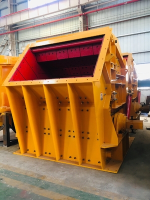 Hydrauliczna kruszarka udarowa do kamieniołomów Przenośna PF1210 do rud o średniej twardości
