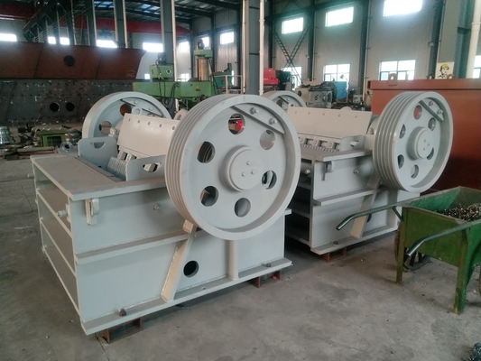 Kruszarka szczękowa 37Kw PE400 * 600 Kruszarka do kamieniołomów o dużej pojemności
