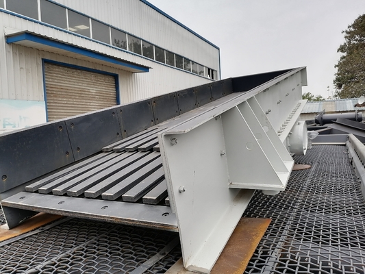 Podajnik wibracyjny ze stali węglowej ZSW420 * 110 Vibro Grizzly Feeder