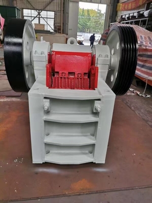Kruszarka szczękowa 15Kw 5-20 TPH Kruszarka górnicza na małą skalę PE250 * 400