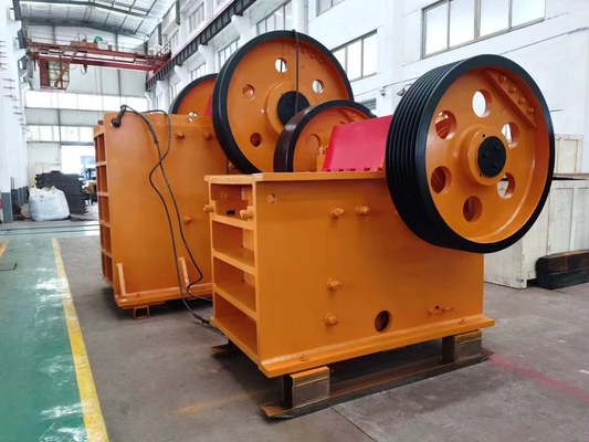 55Kw Hard Granite Small Rock Crushing Machine PE500 * 750 Yellow White