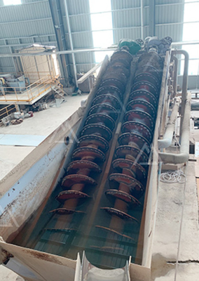 250 TPH 2 * 15Kw Przesiewacz wibracyjny Odzyskiwanie drobnego piasku i odwadnianie